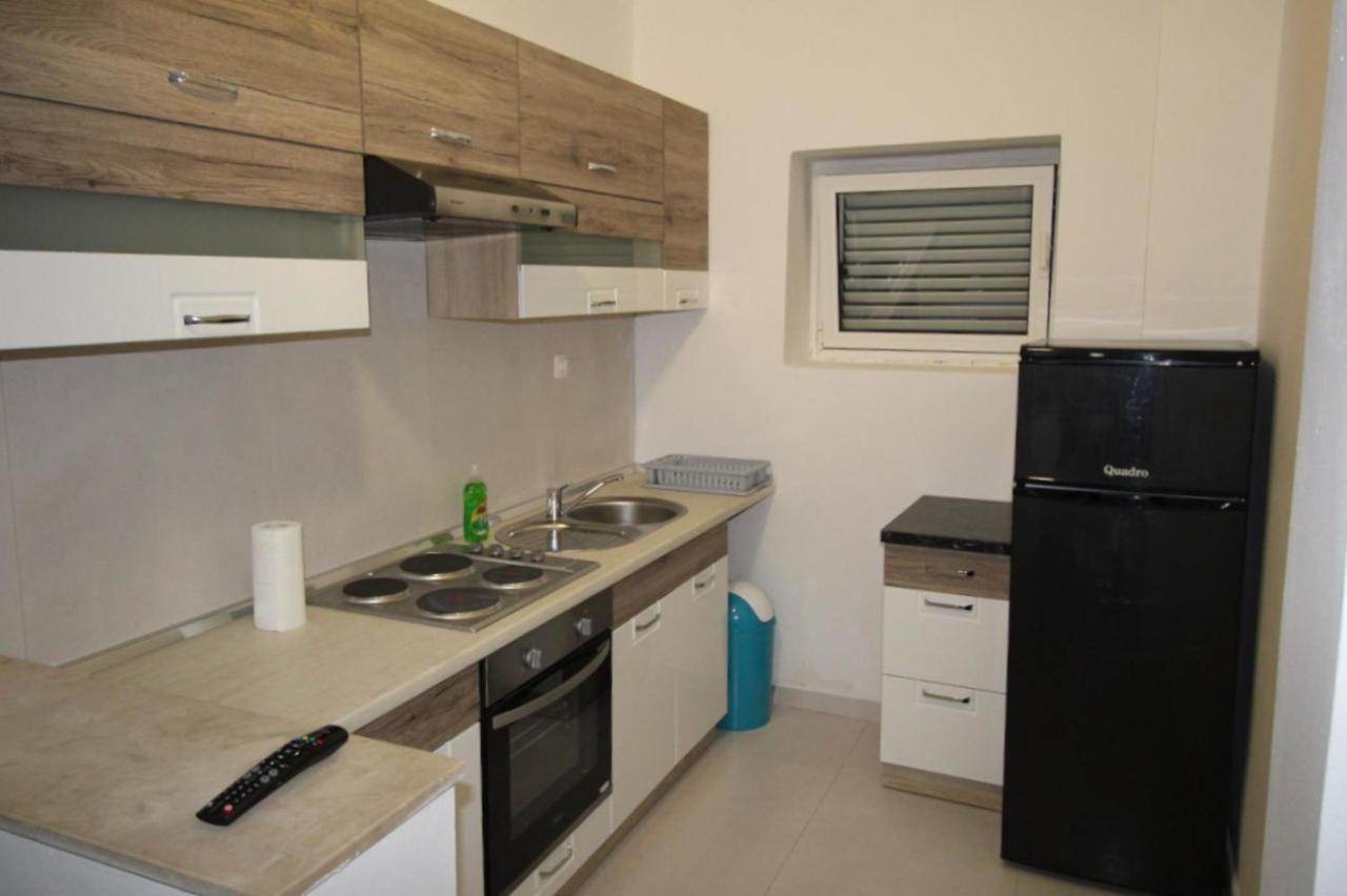 Blue Water Novalja Apartments Экстерьер фото